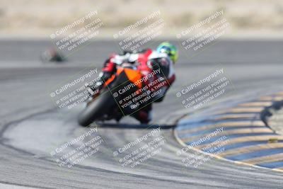 media/Dec-01-2025-Moto Forza (Mon) [[2daa91e15f]]/1-Advanced Group/Session 2 Turn 11 Backside/